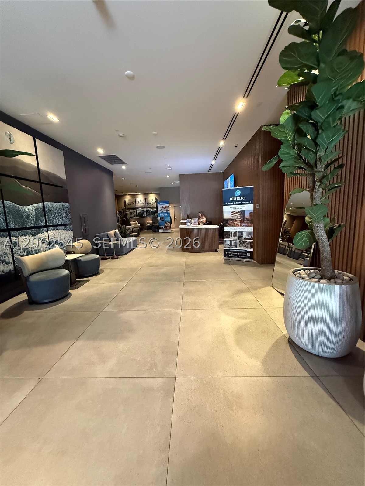 image Smart Brickell III13