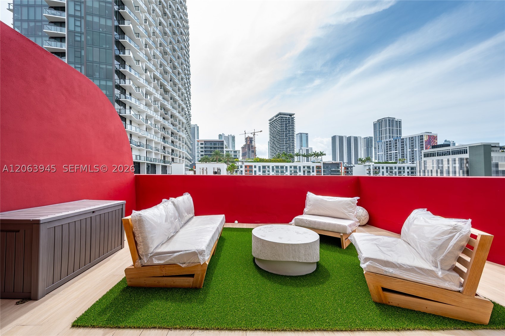 image The Standard Residences Midtown Miami9