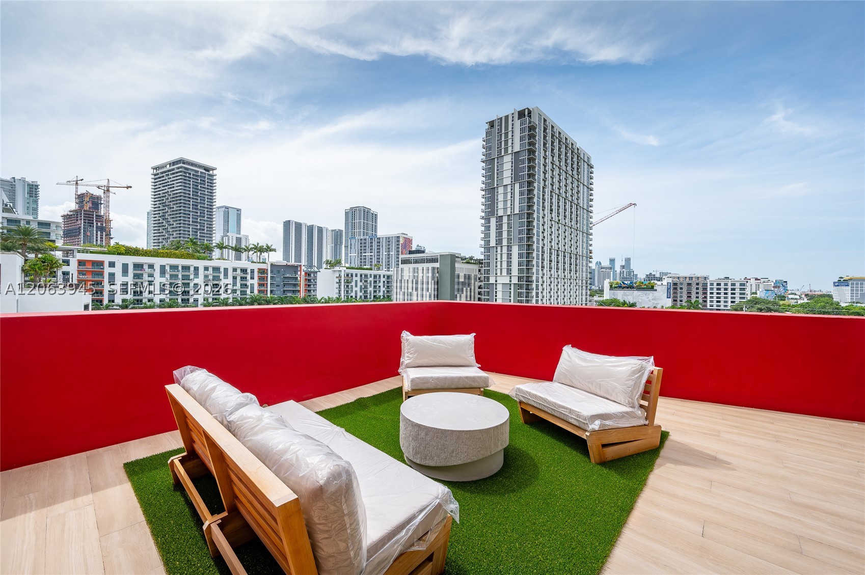 image The Standard Residences Midtown Miami10