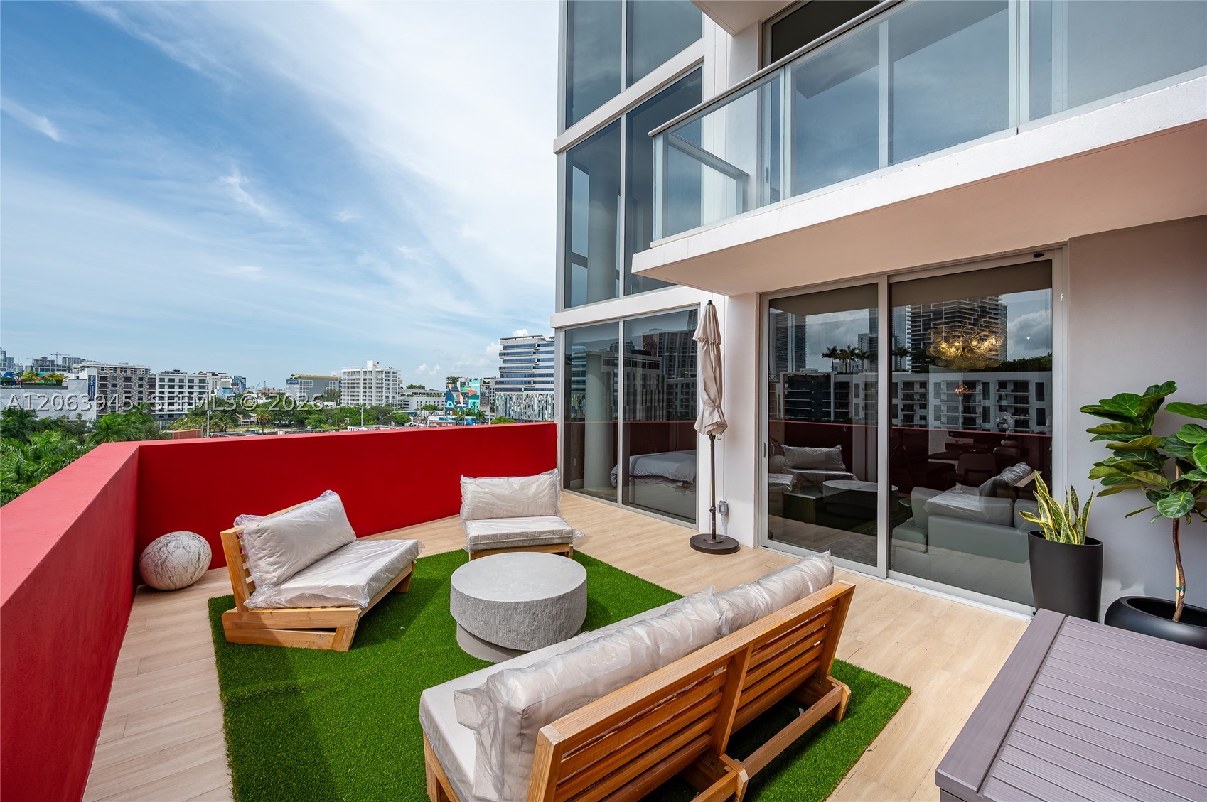 image The Standard Residences Midtown Miami11