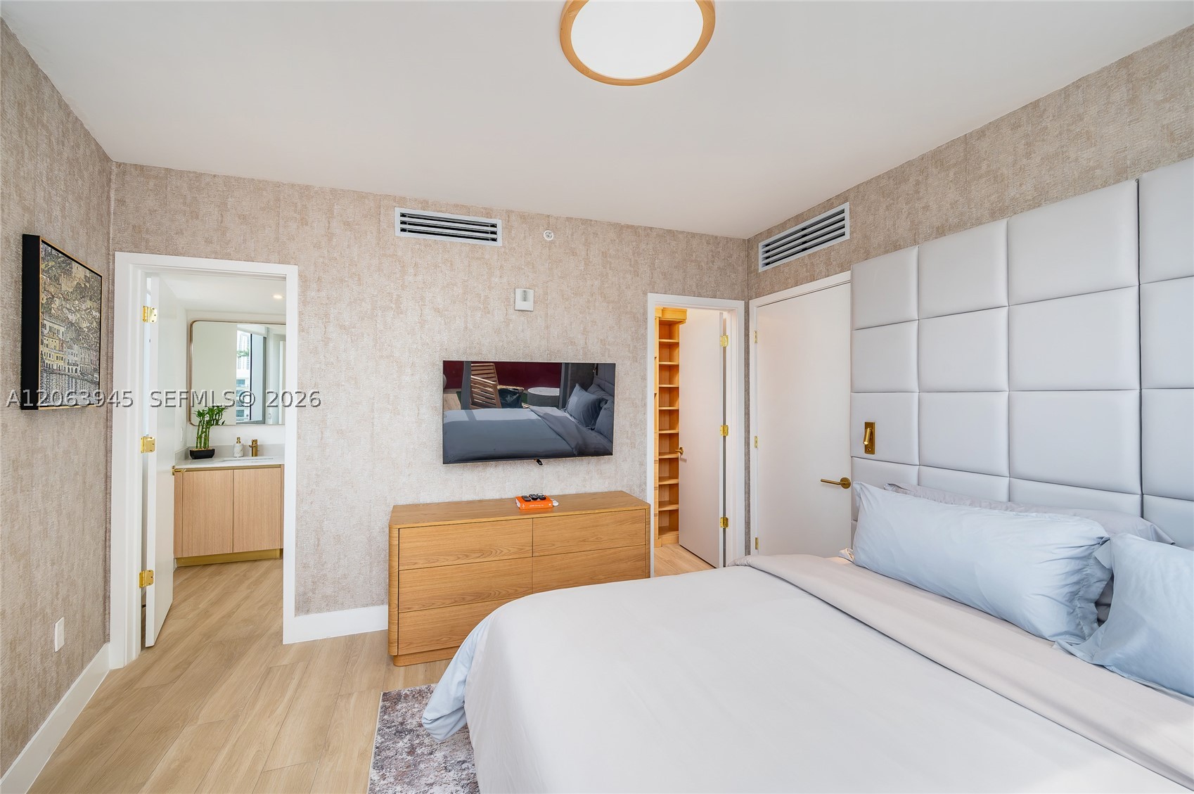 image The Standard Residences Midtown Miami19