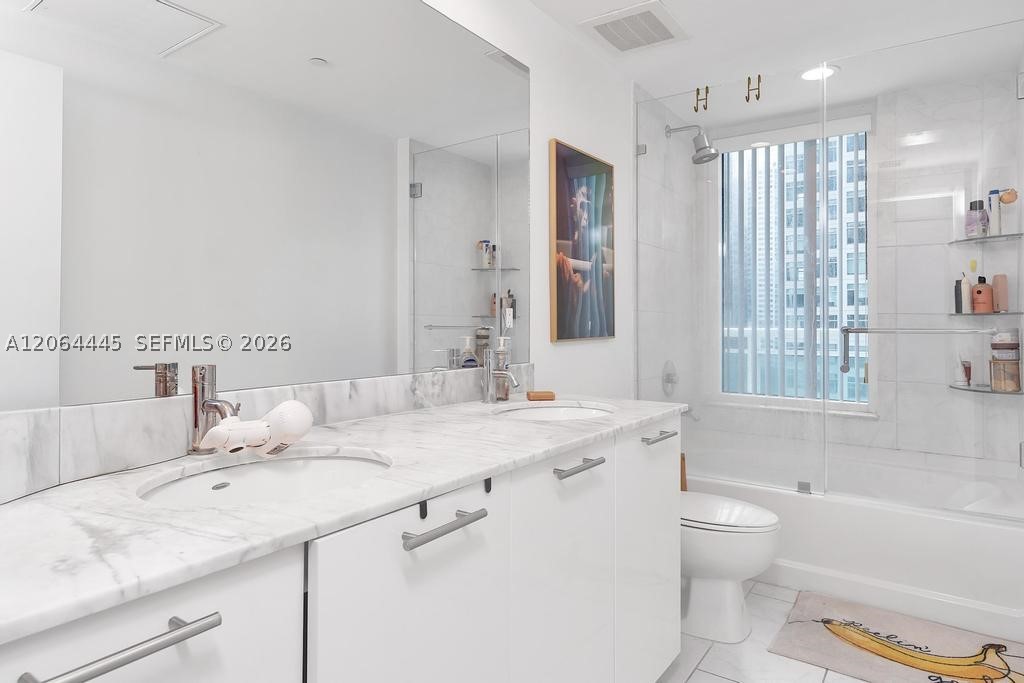 image The Plaza on Brickell West19