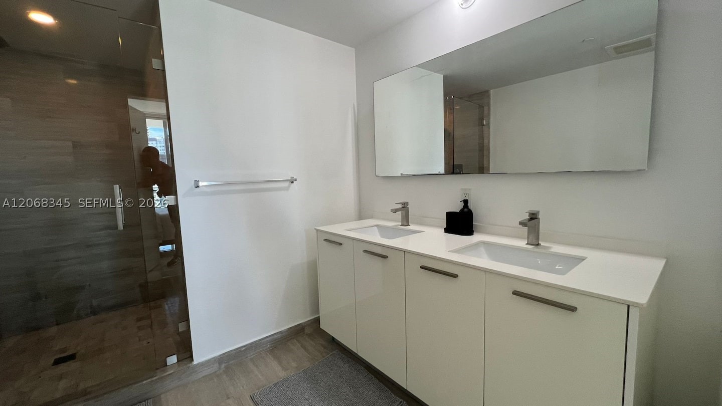 image Brickell House20