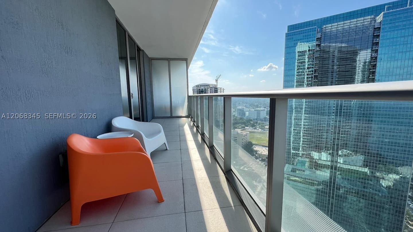 image Brickell House25