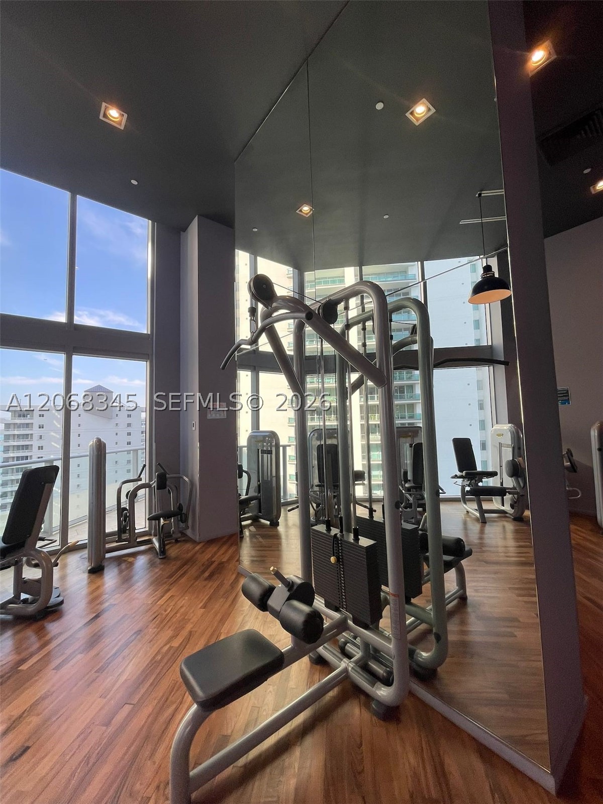 image Brickell House30