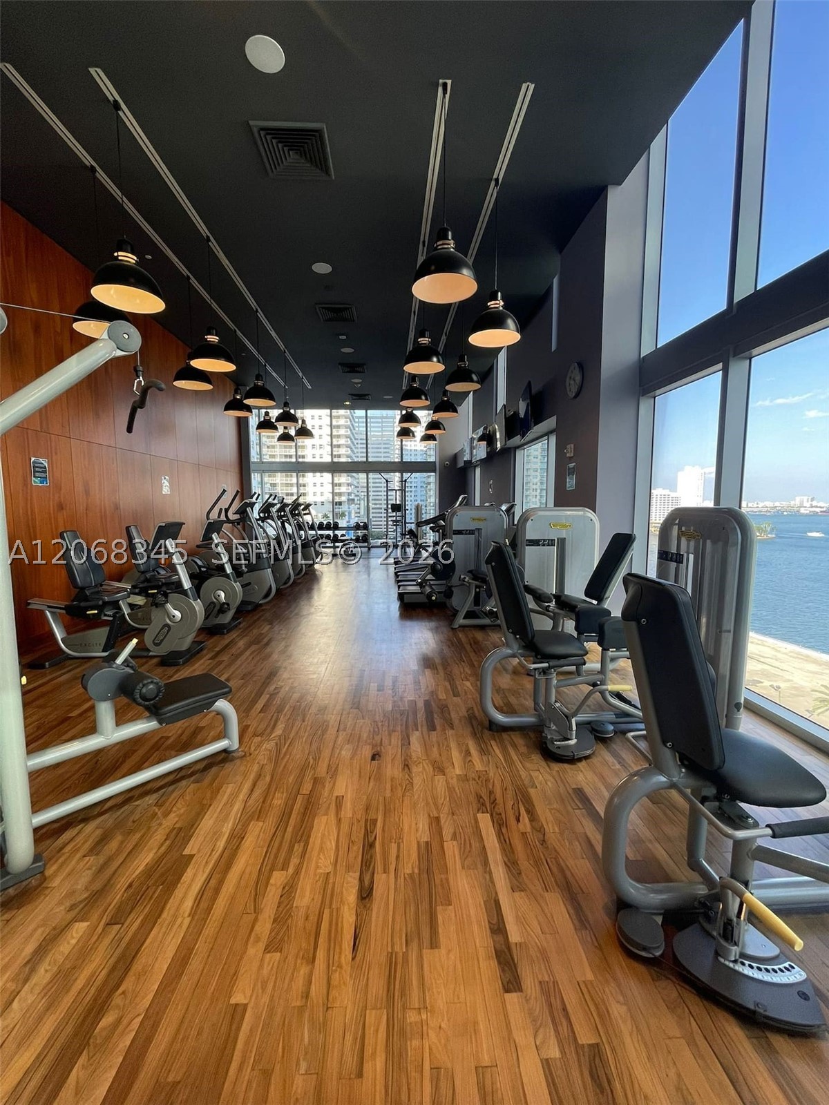 image Brickell House31