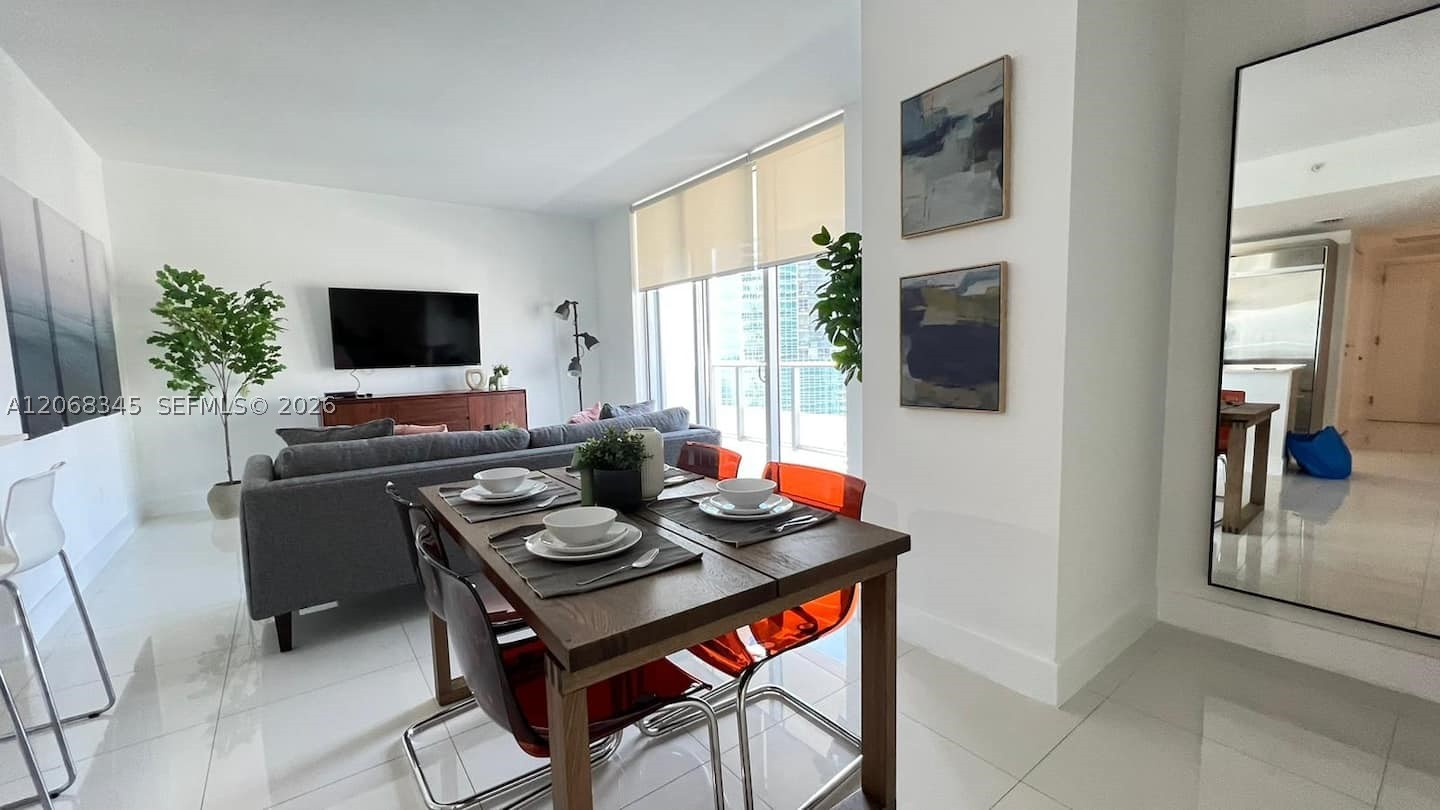 image Brickell House3