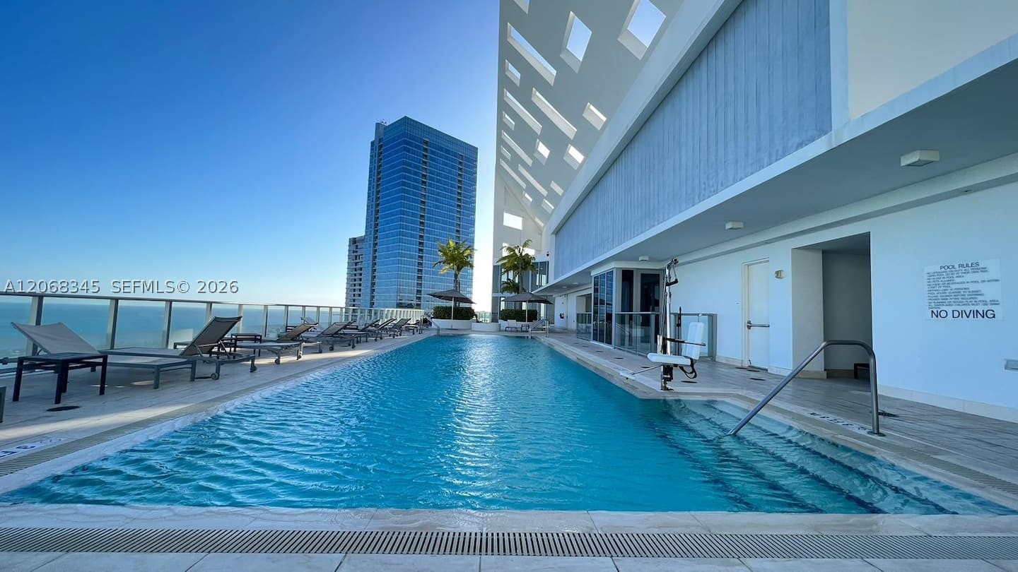 image Brickell House40