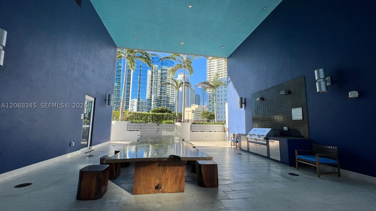 image Brickell House43