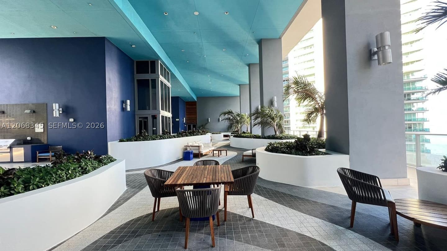 image Brickell House44