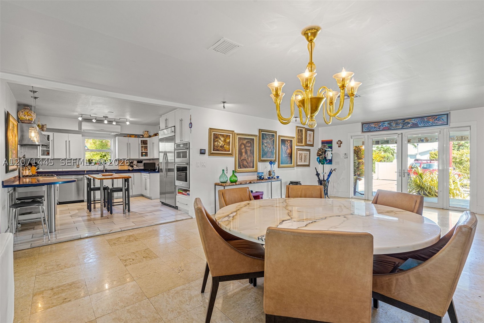 7970 Hawthorne Ave Miami Beach, FL 33141