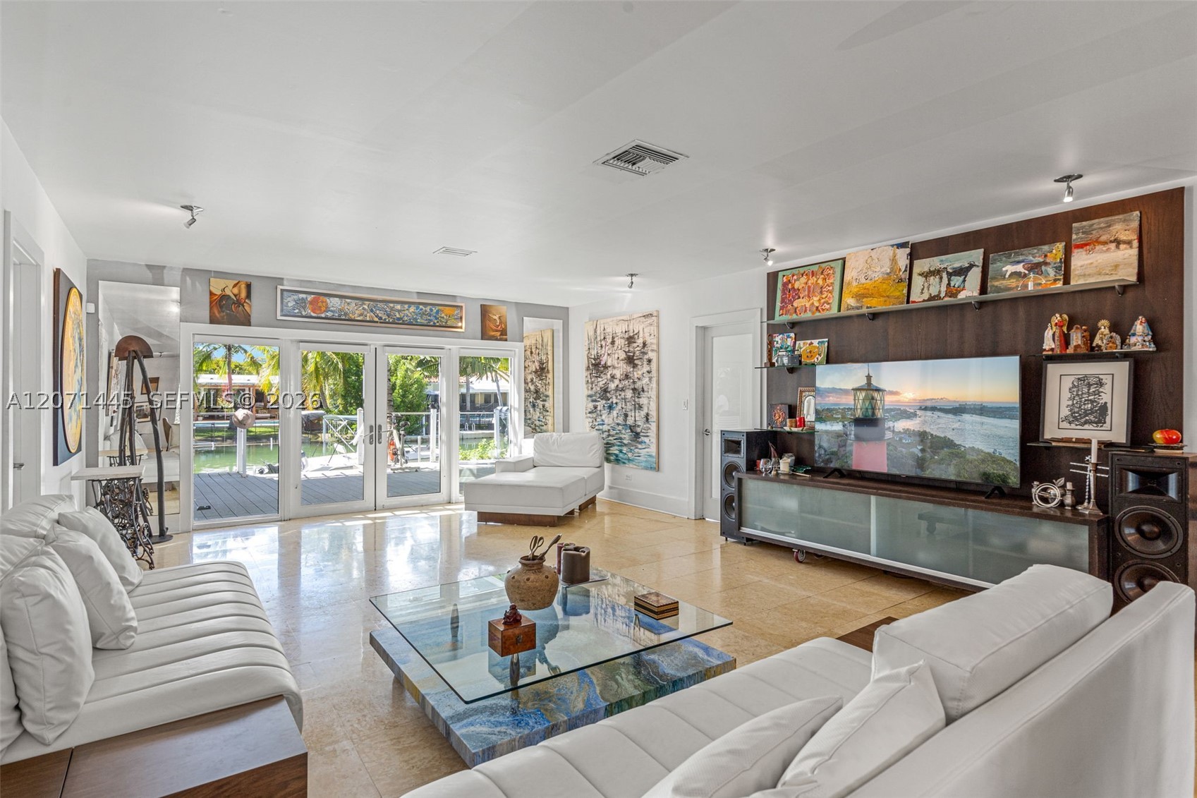 7970 Hawthorne Ave Miami Beach, FL 33141