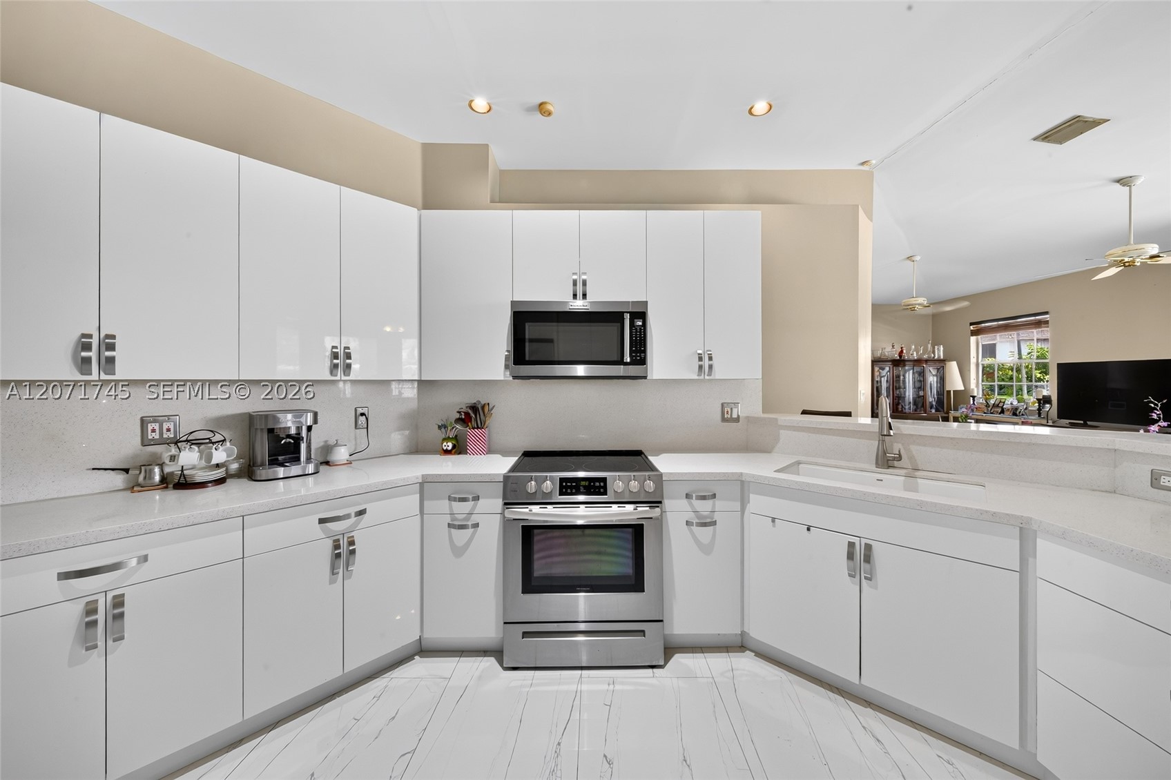 17711 SW 81st Ct Palmetto Bay, FL 33157