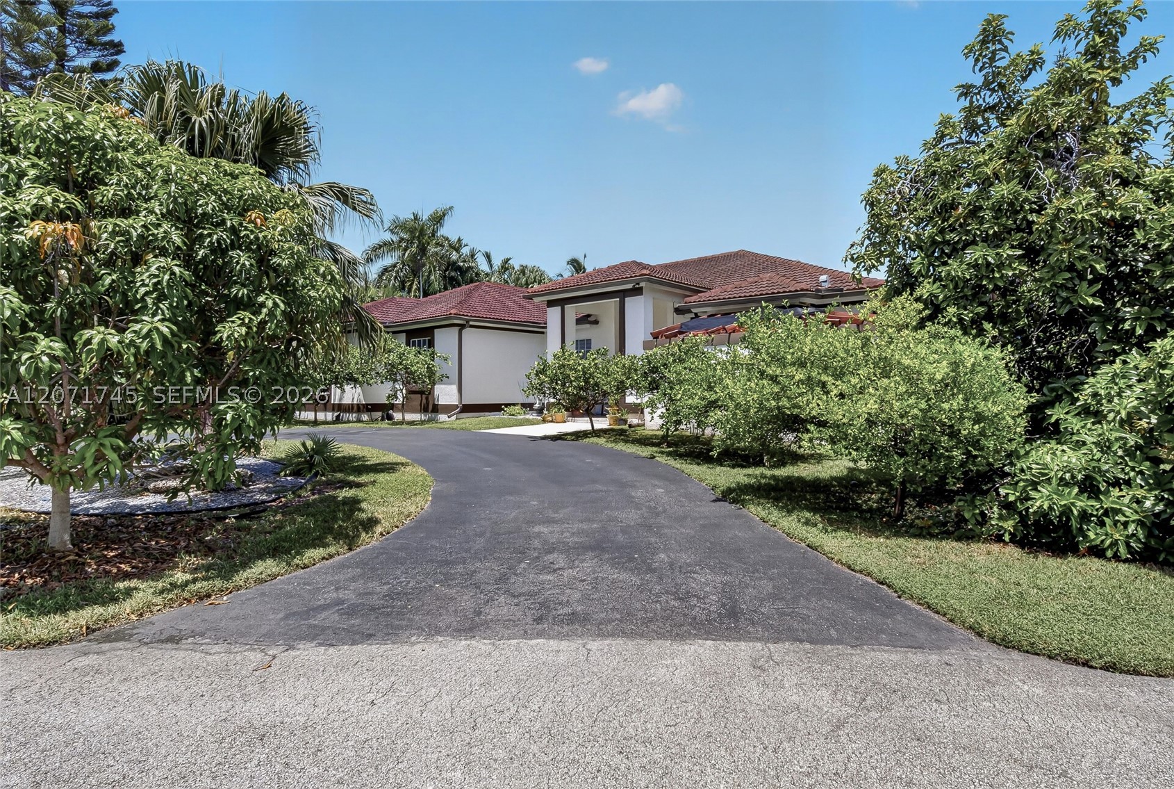 17711 SW 81st Ct Palmetto Bay, FL 33157