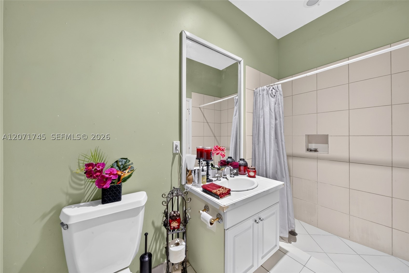 17711 SW 81st Ct Palmetto Bay, FL 33157