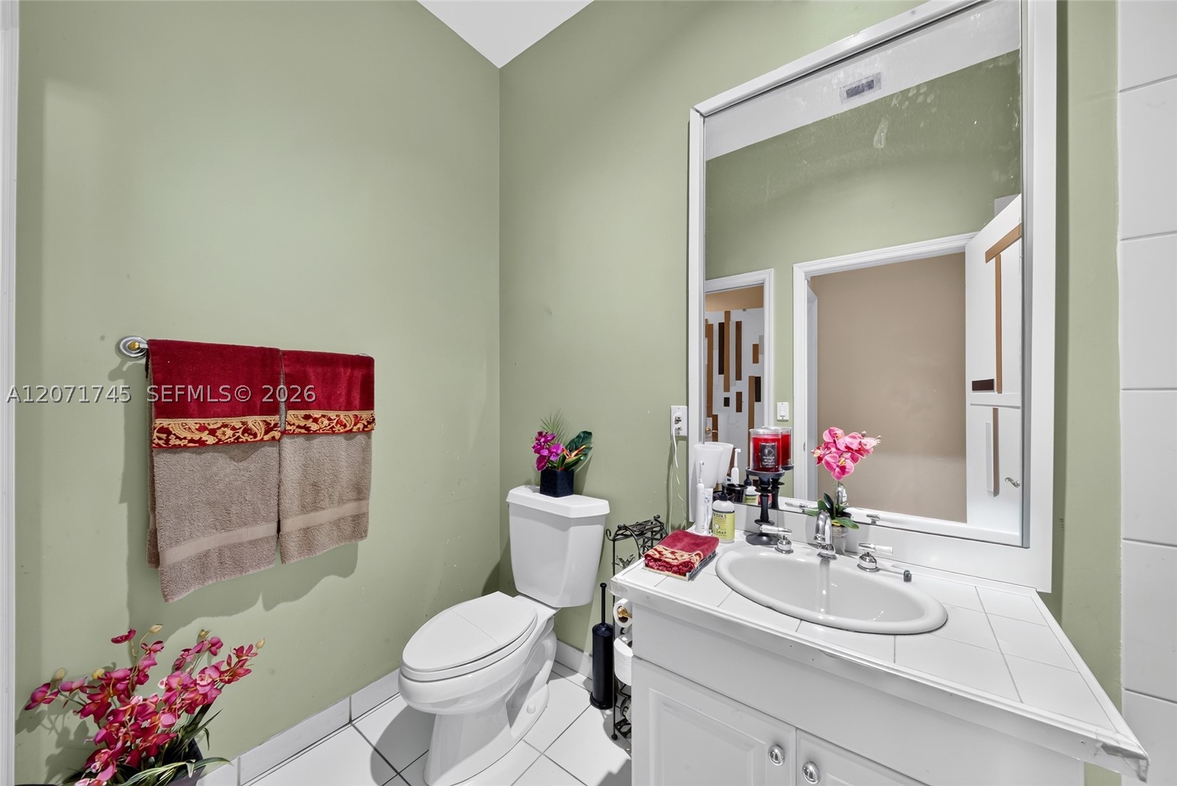 17711 SW 81st Ct Palmetto Bay, FL 33157