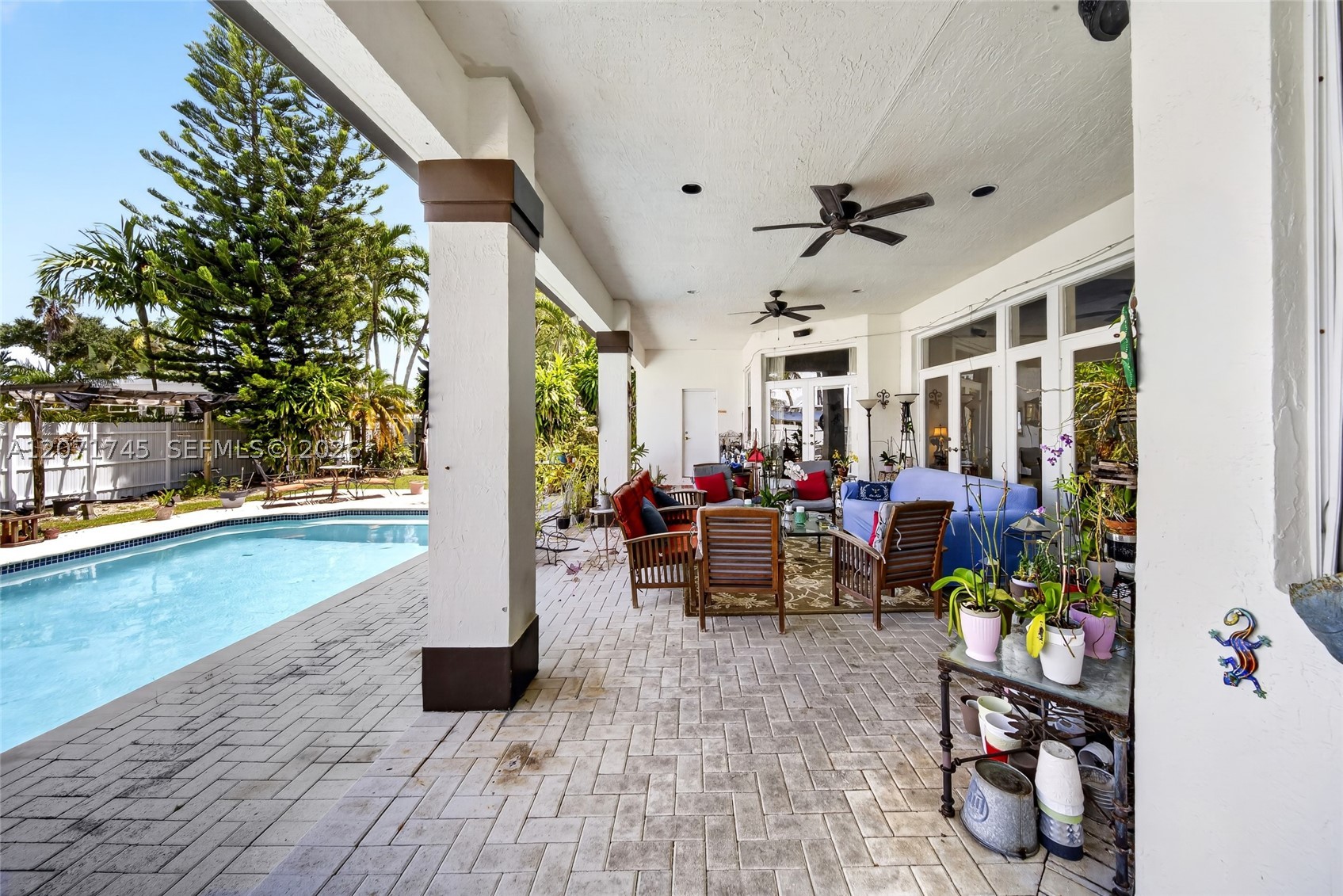 17711 SW 81st Ct Palmetto Bay, FL 33157