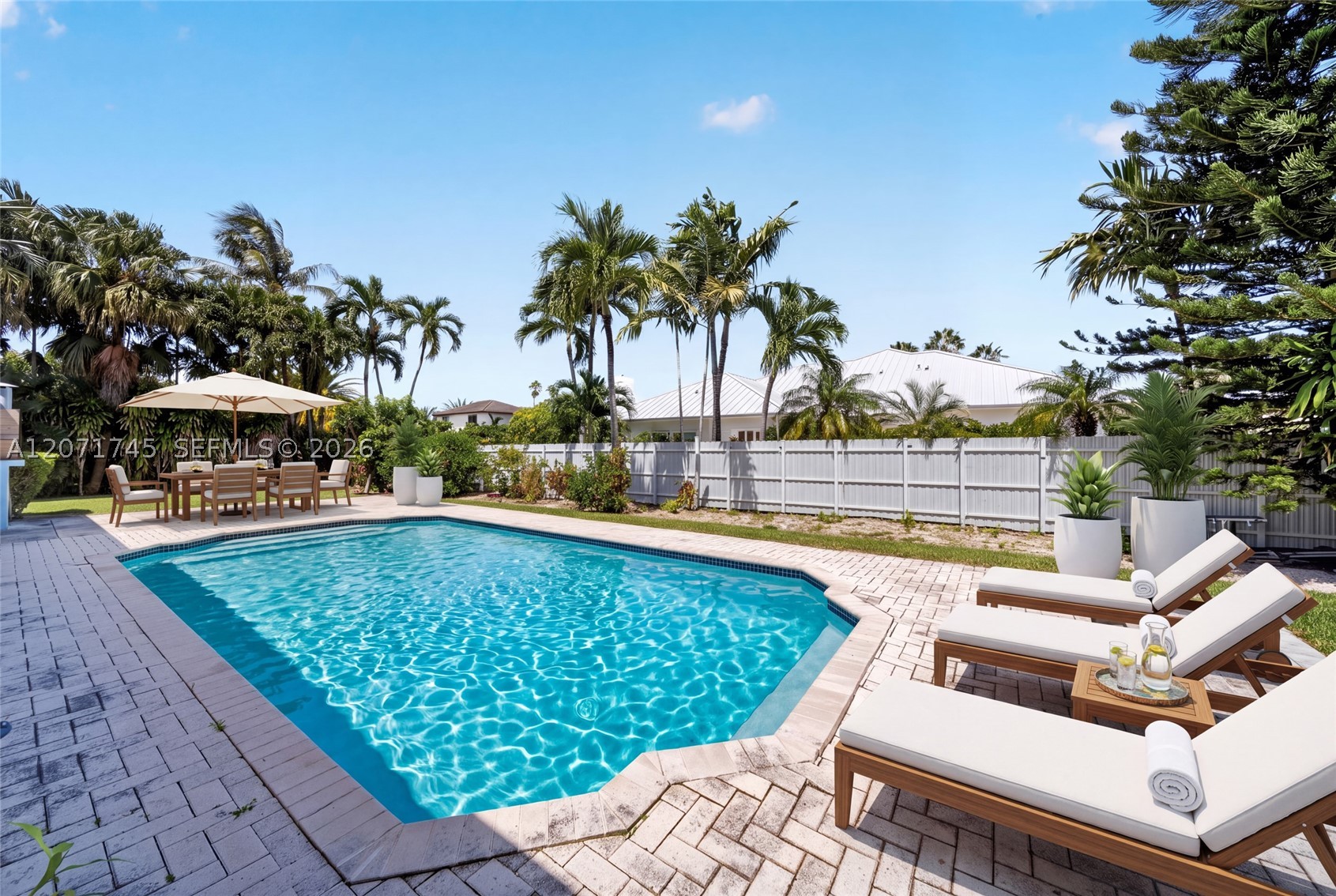 17711 SW 81st Ct Palmetto Bay, FL 33157