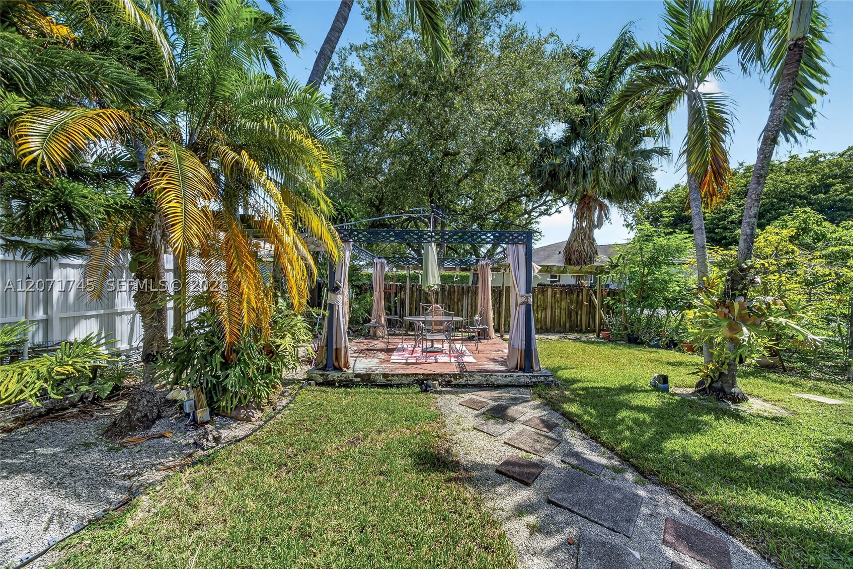 17711 SW 81st Ct Palmetto Bay, FL 33157