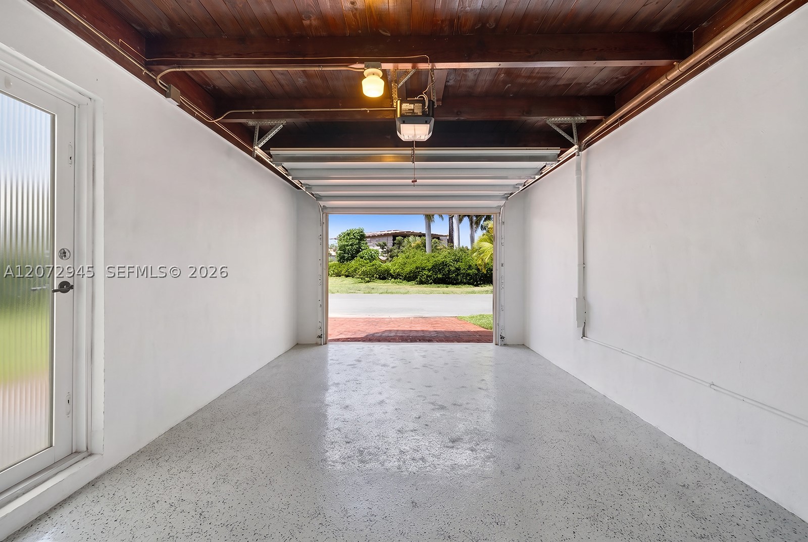 8901 Hawthorne Ave Surfside, FL 33154