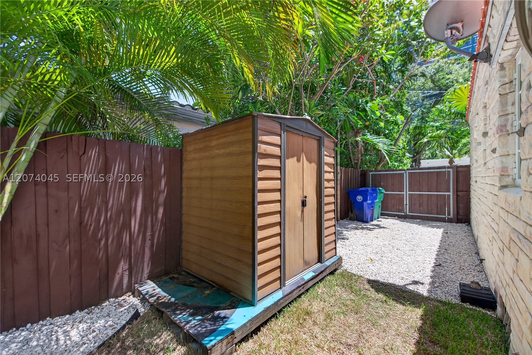 801 NE 70th St Miami, FL 33138