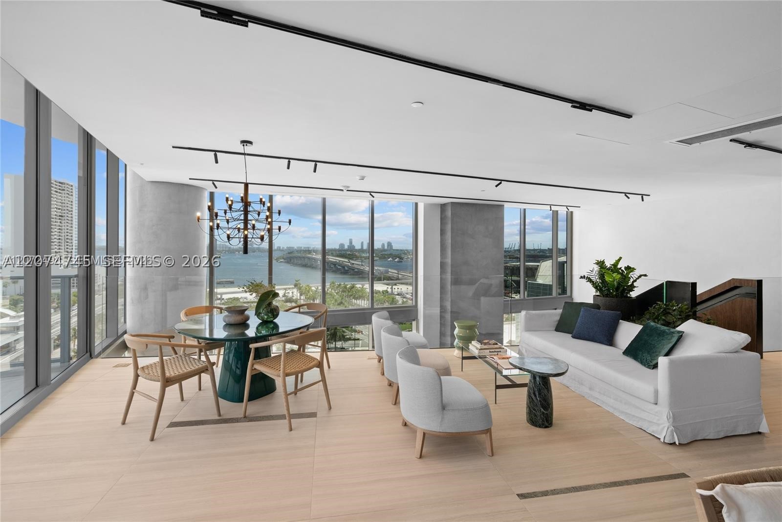 1400 Biscayne Blvd #3501 Miami, FL 33132
