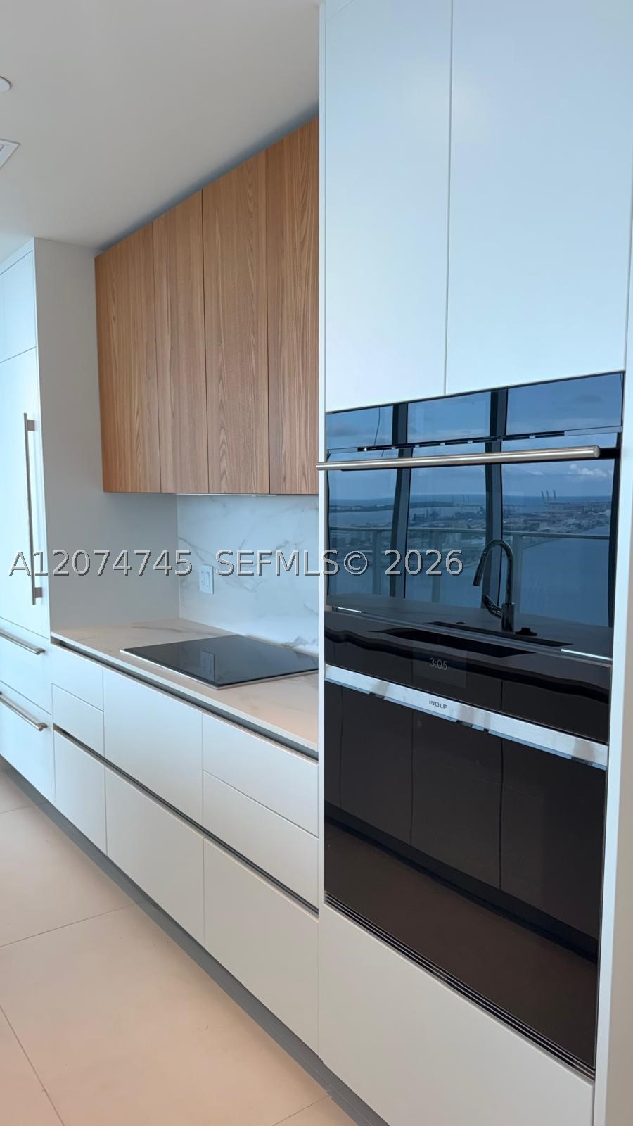 1400 Biscayne Blvd #3501 Miami, FL 33132