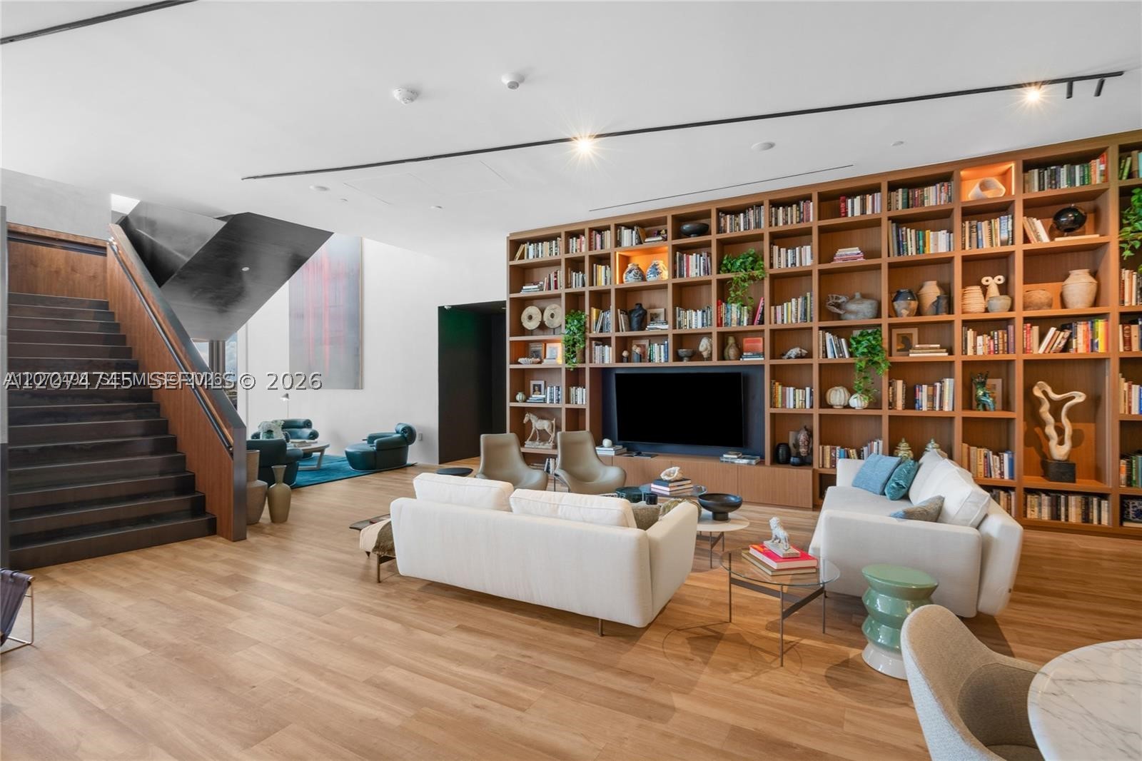 1400 Biscayne Blvd #3501 Miami, FL 33132
