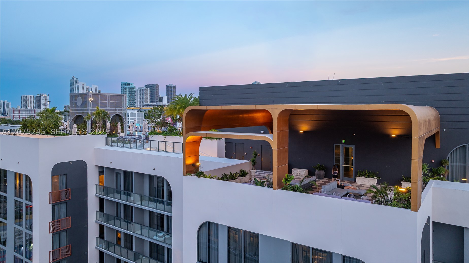 2700 NW 2nd Ave #302 Miami, FL 33127