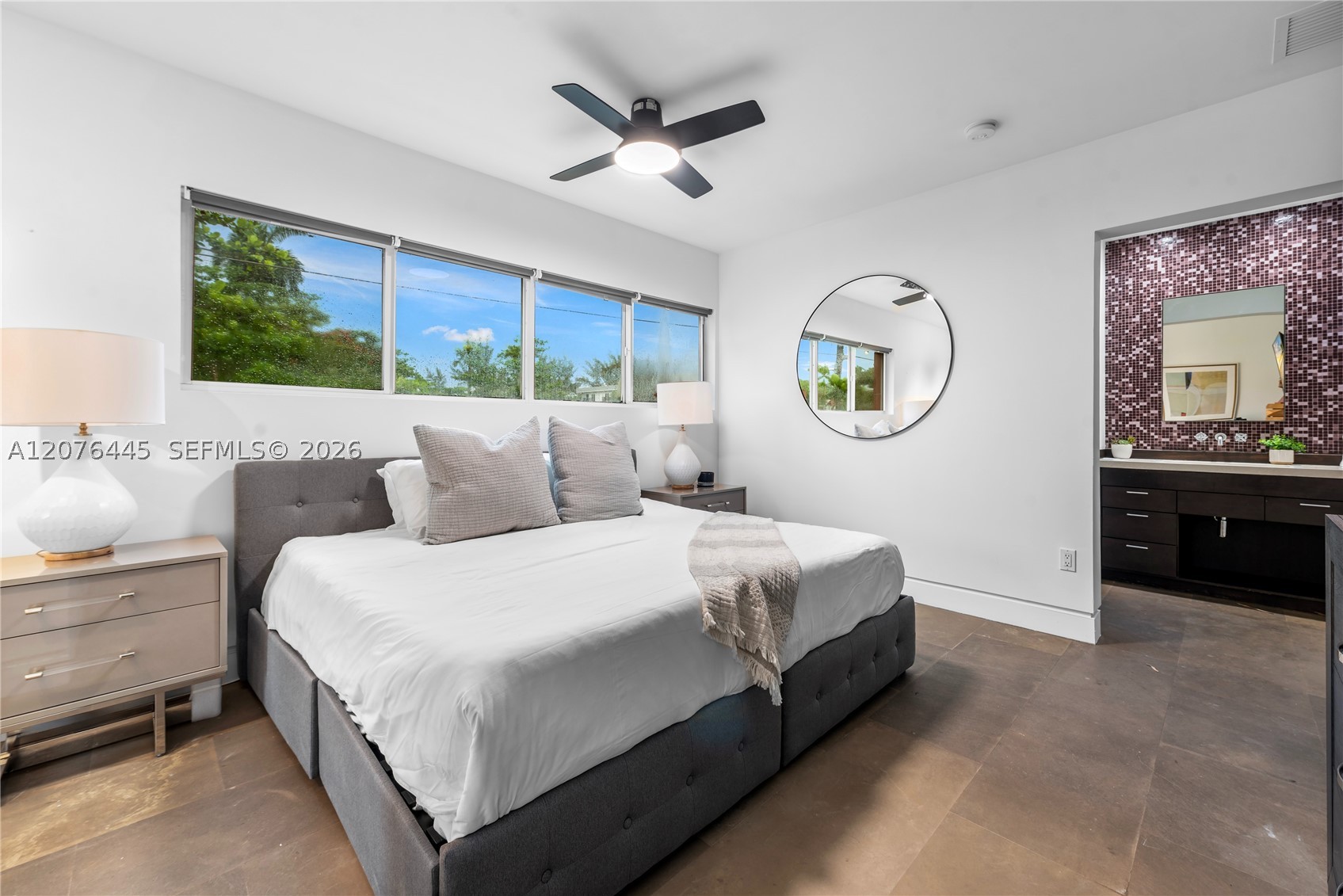1606 S Bayshore Dr #1606 Miami, FL 33133