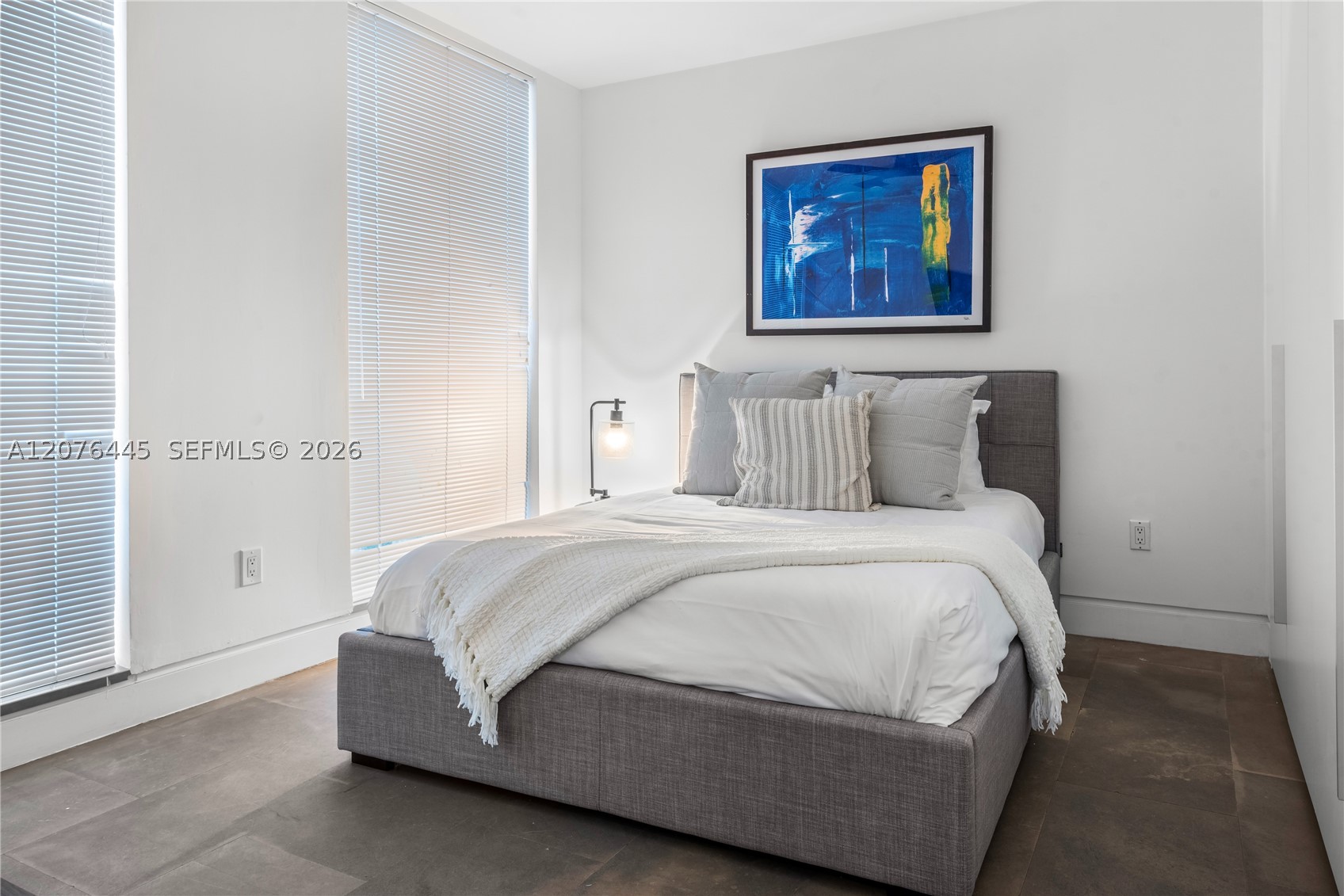 1606 S Bayshore Dr #1606 Miami, FL 33133