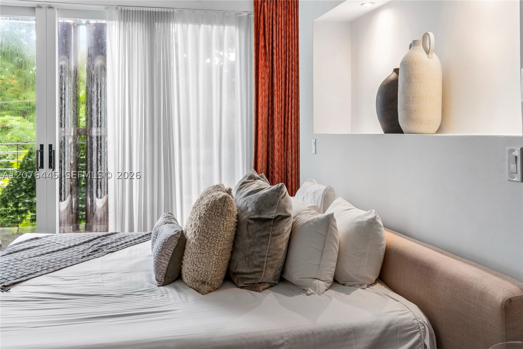 1606 S Bayshore Dr #1606 Miami, FL 33133