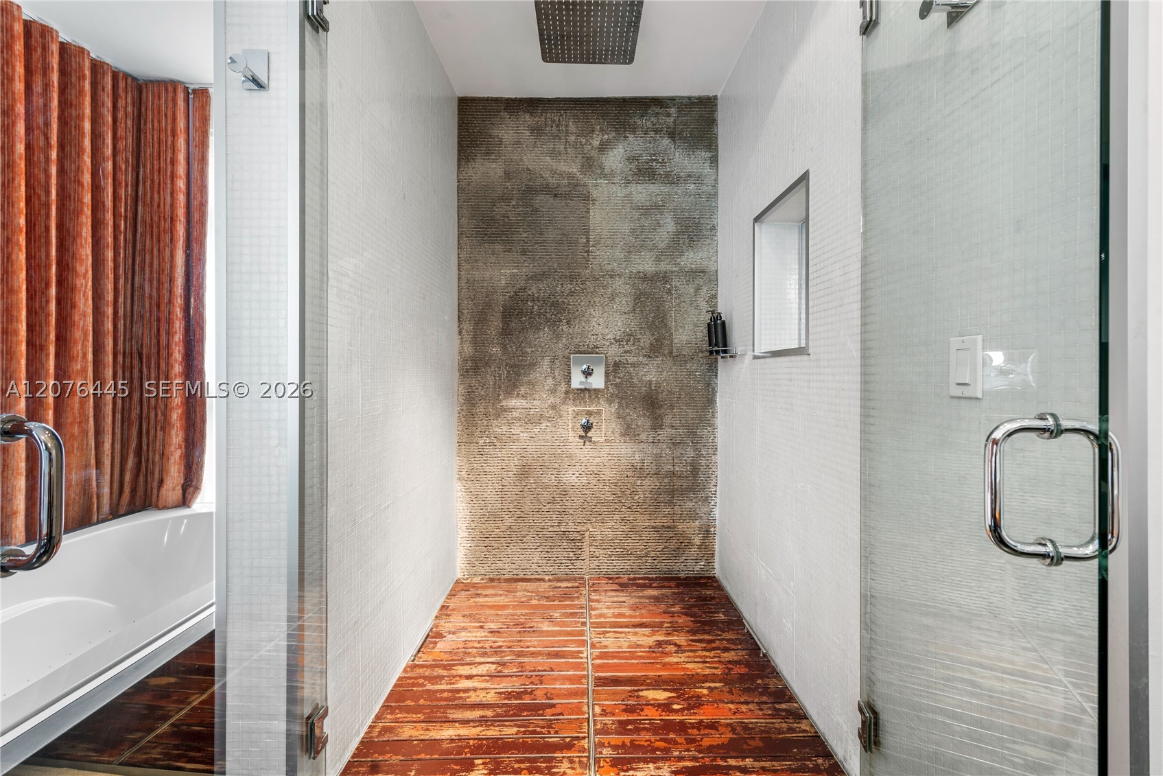 1606 S Bayshore Dr #1606 Miami, FL 33133