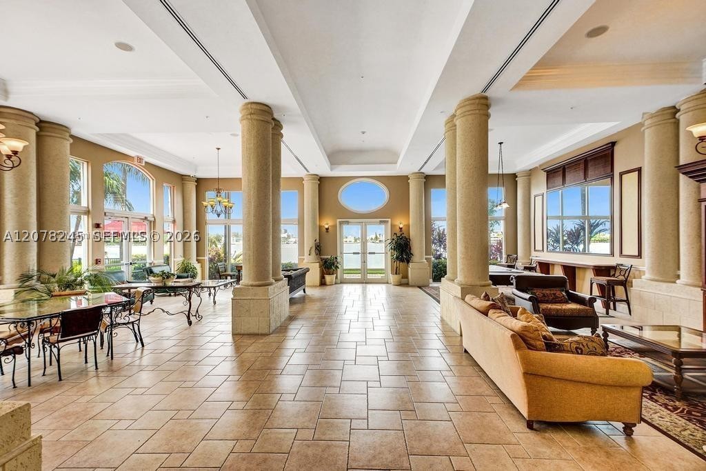 image Porto Bellagio Condo20