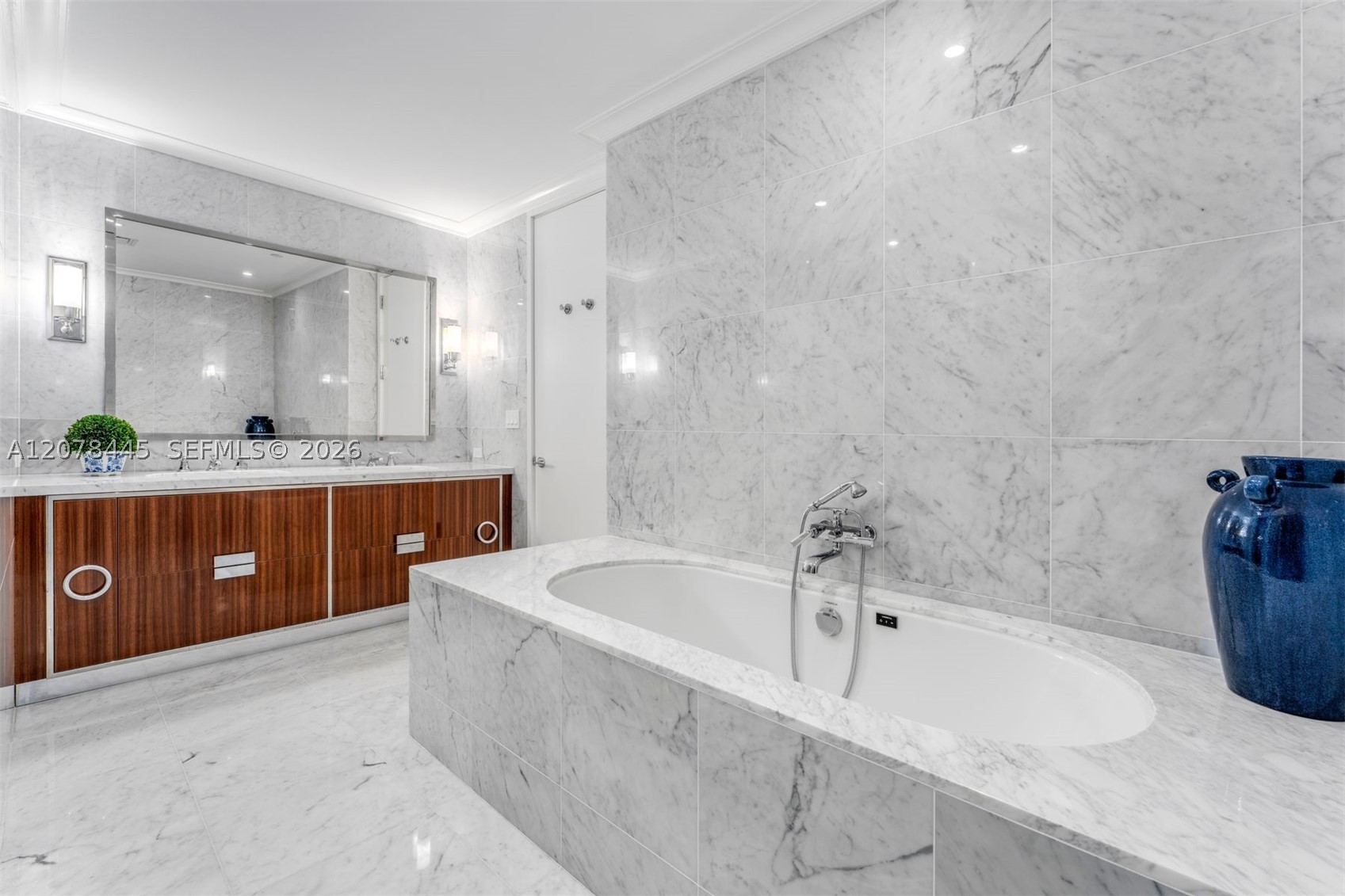 15701 Collins Ave #3803 Sunny Isles Beach, FL 33160