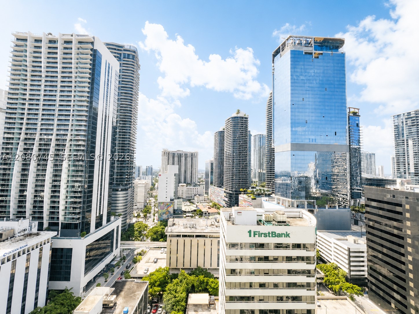 951 Brickell Ave #2407