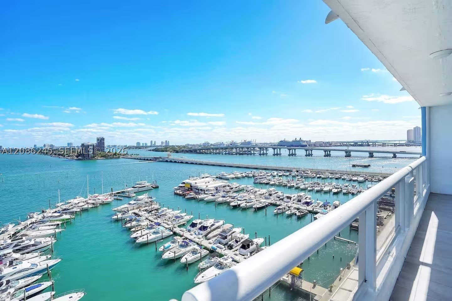 1717 N Bayshore Dr #A-1434
