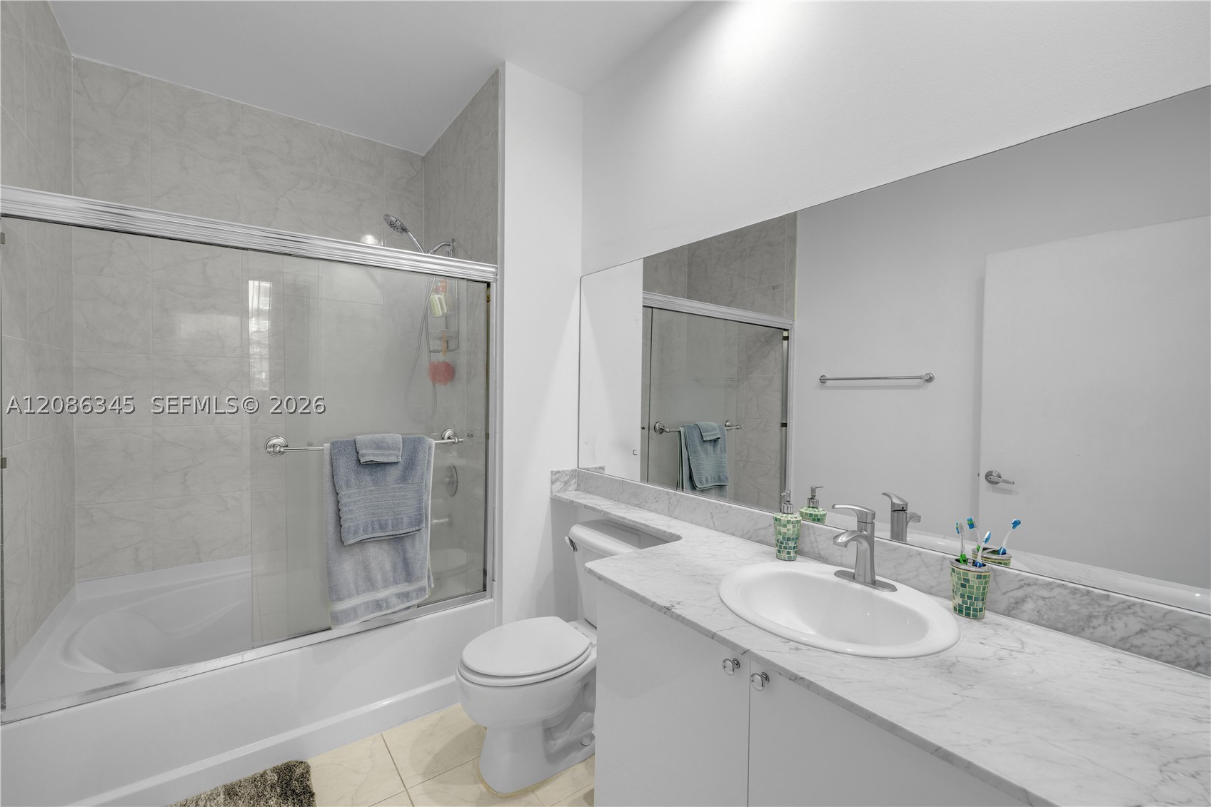image The Venture at Aventura24