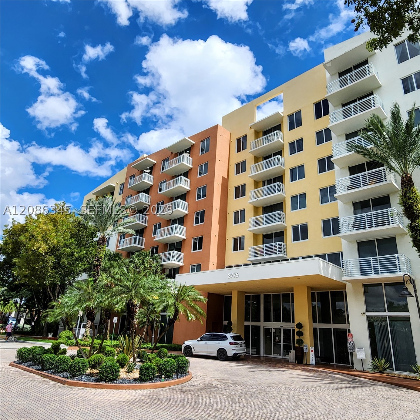 image The Venture at Aventura8