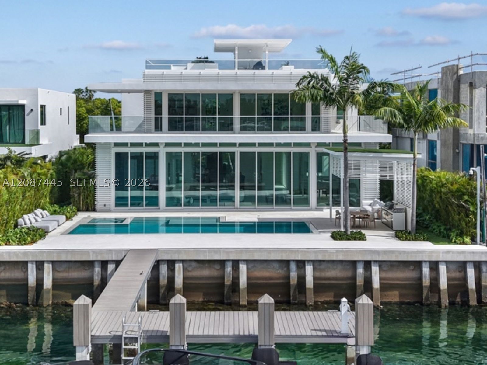 1844 Daytonia Rd Miami Beach, FL 33141