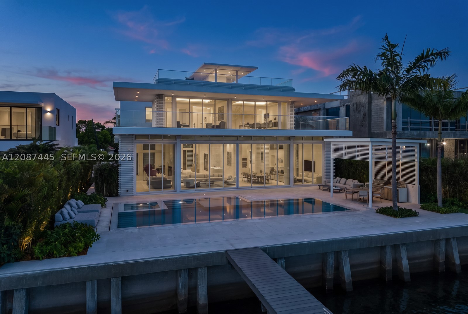 1844 Daytonia Rd Miami Beach, FL 33141