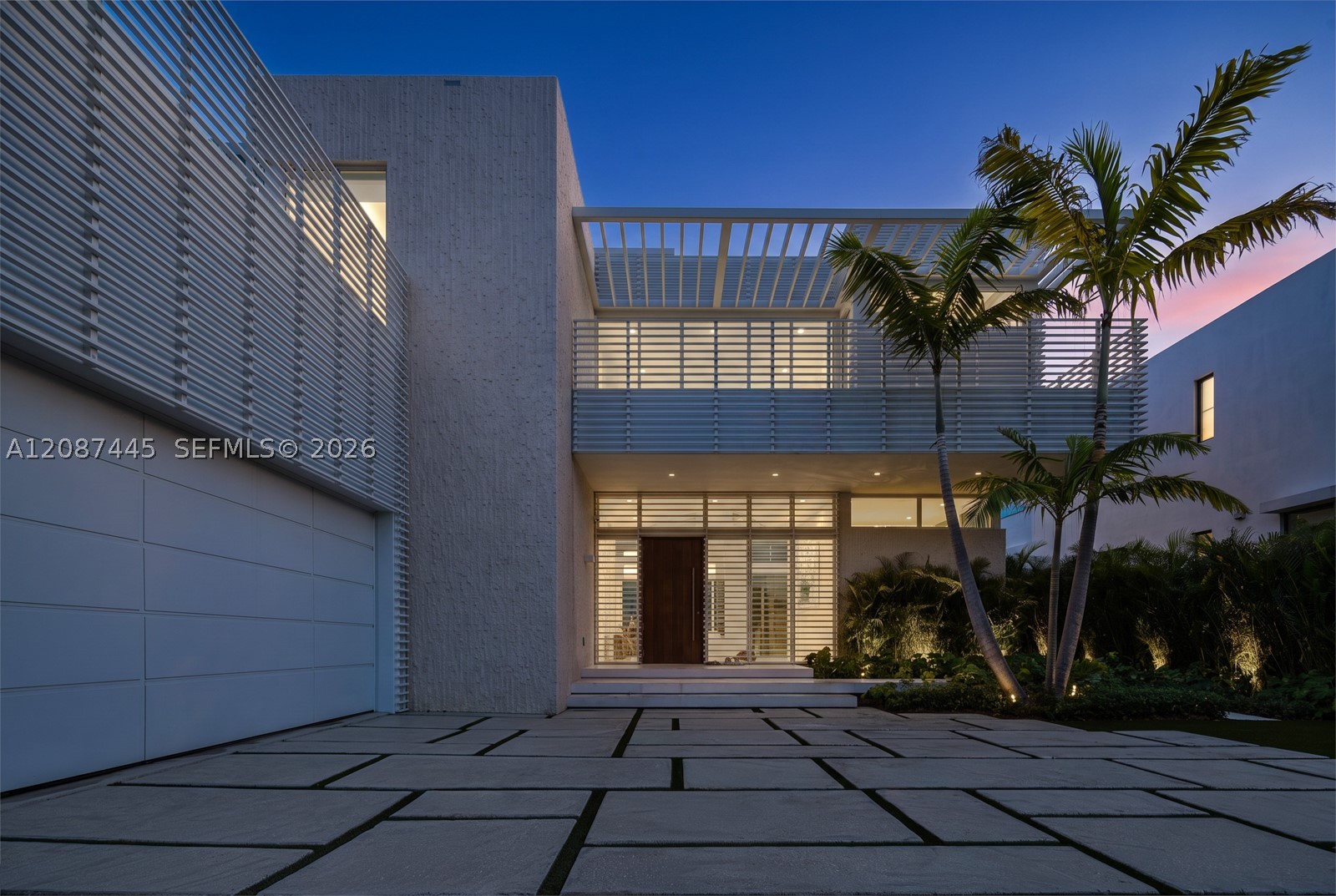 1844 Daytonia Rd Miami Beach, FL 33141