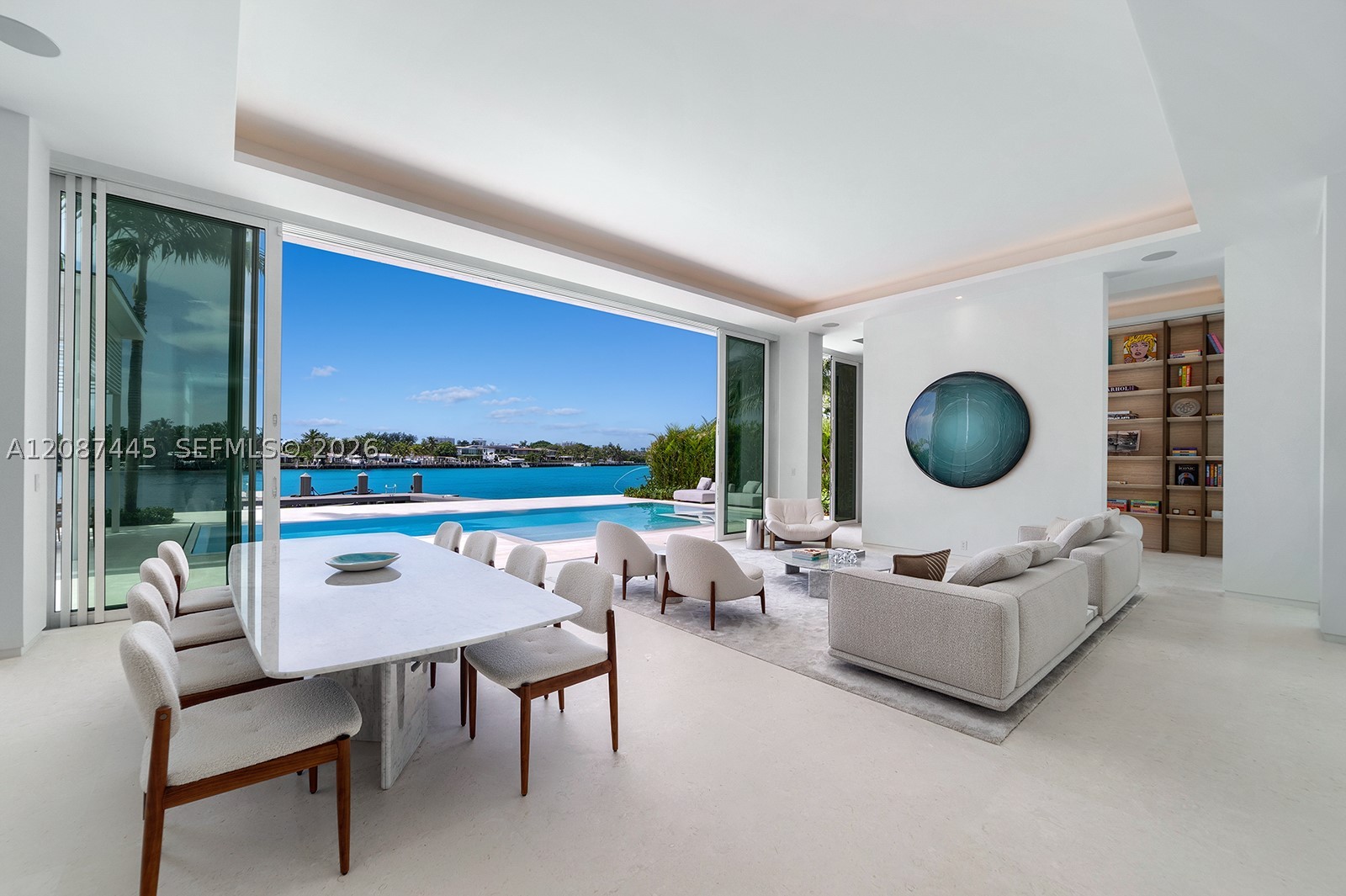 1844 Daytonia Rd Miami Beach, FL 33141