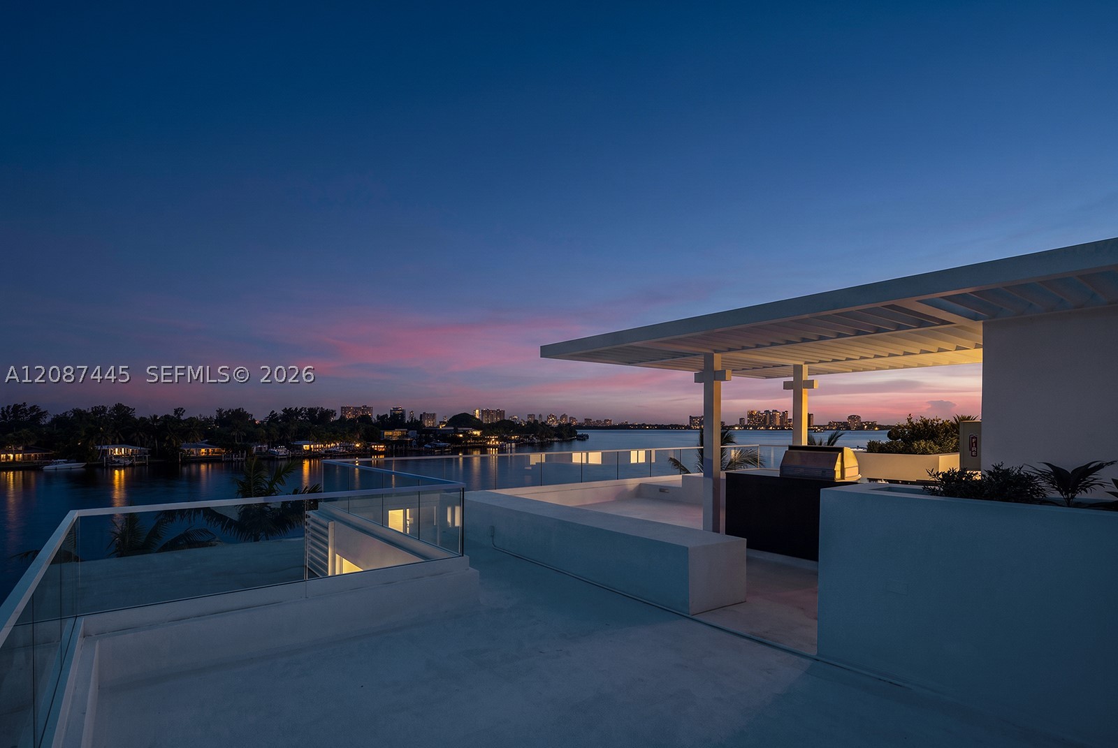 1844 Daytonia Rd Miami Beach, FL 33141