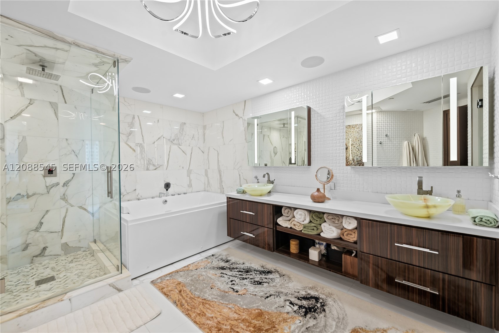 2711 S Ocean Dr #1902 Hollywood, FL 33019