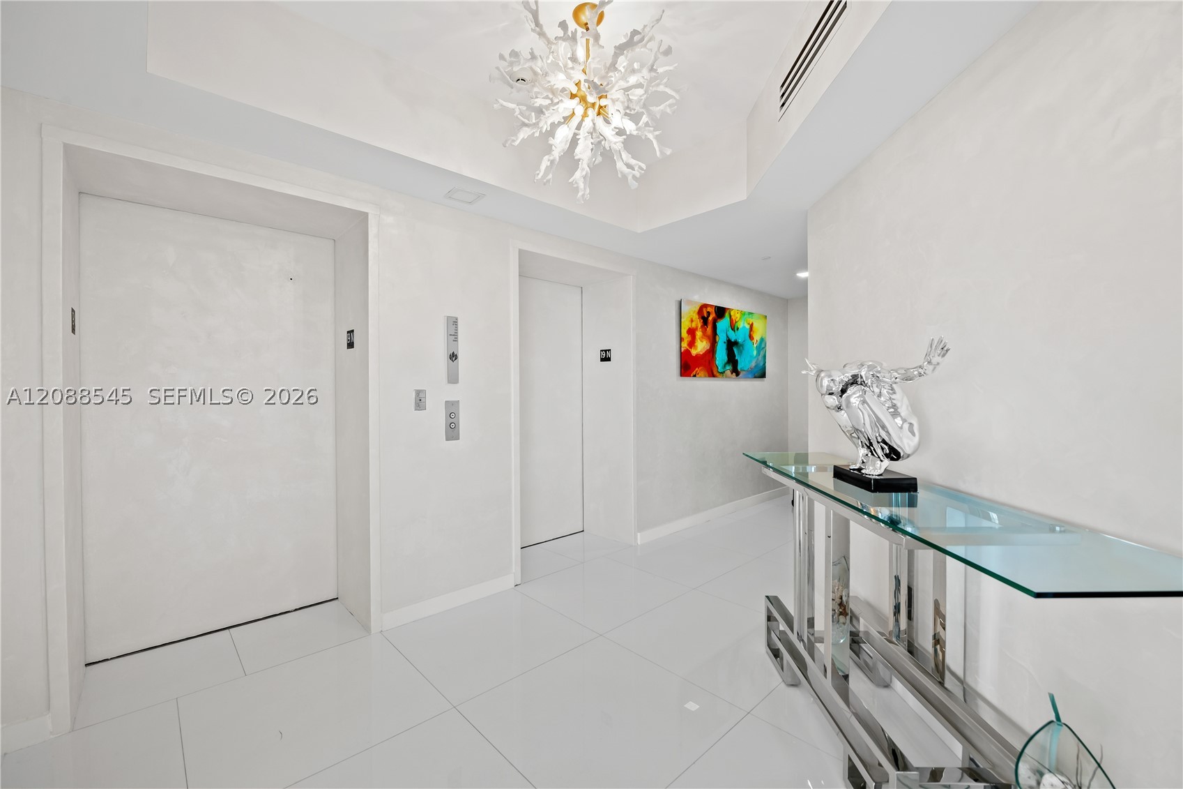 2711 S Ocean Dr #1902 Hollywood, FL 33019