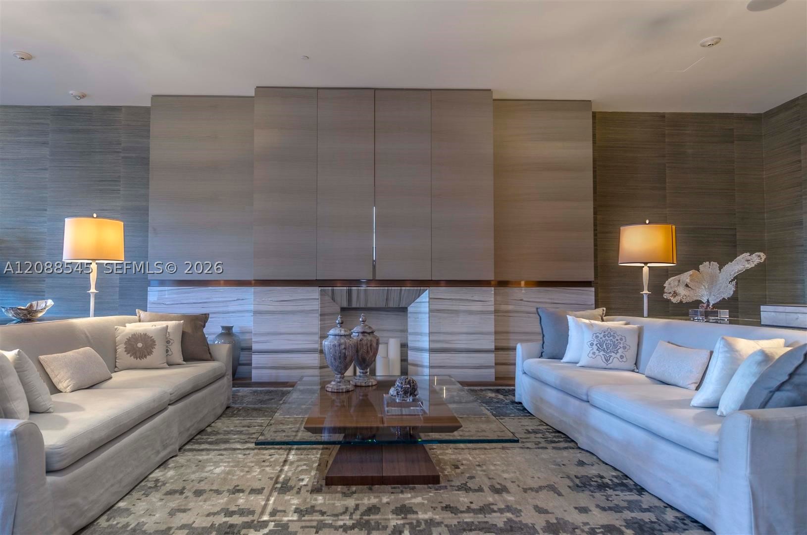 2711 S Ocean Dr #1902 Hollywood, FL 33019