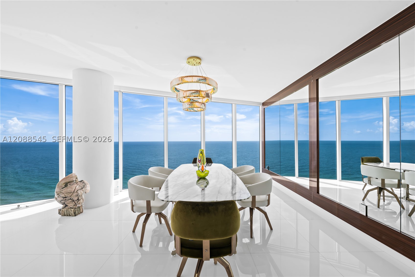 2711 S Ocean Dr #1902 Hollywood, FL 33019