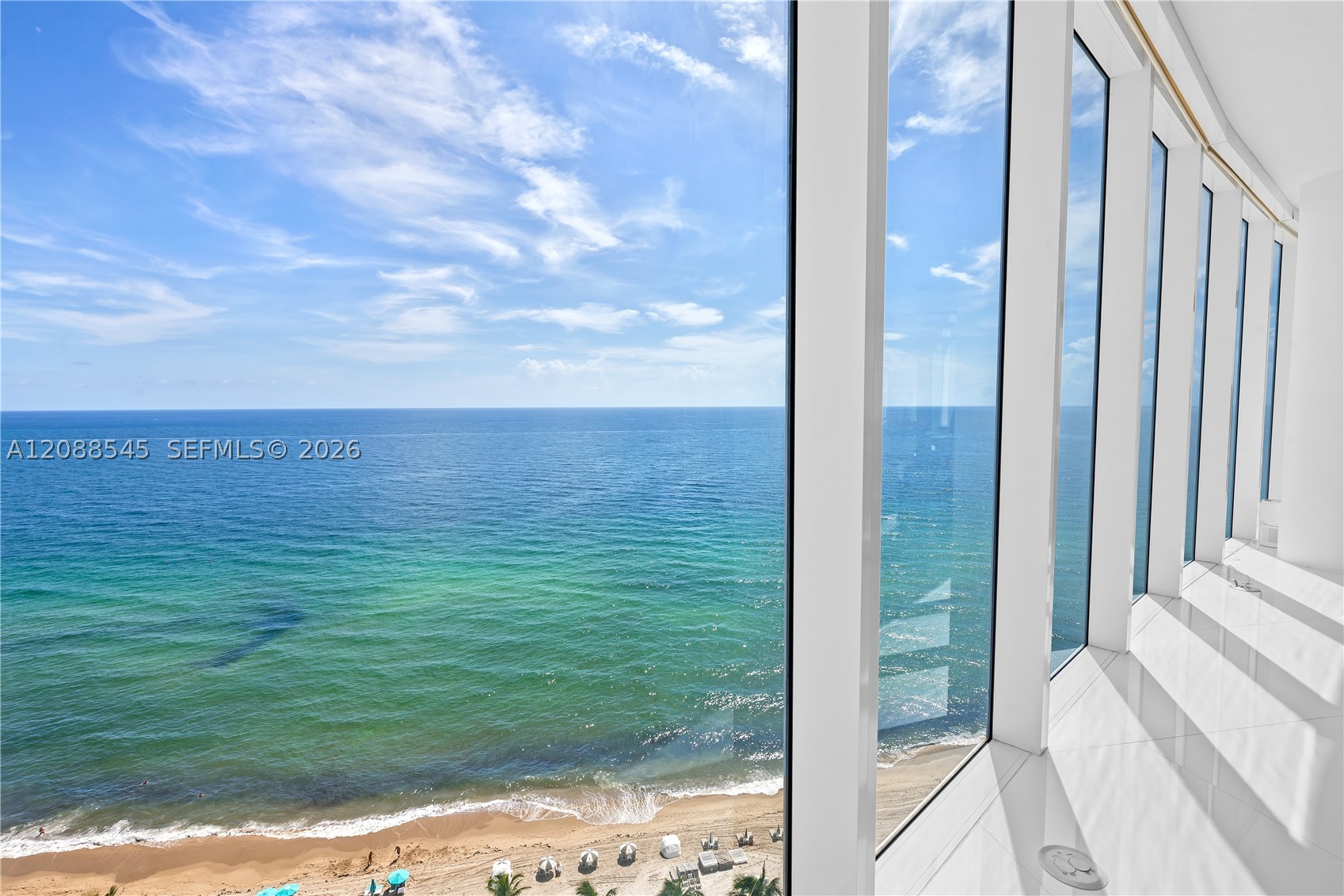 2711 S Ocean Dr #1902 Hollywood, FL 33019