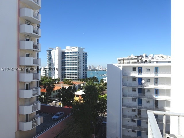 1340 Lincoln Rd #809